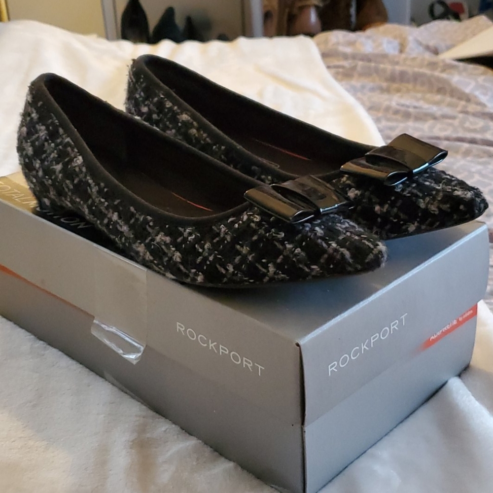 Rockport Bow Flat s